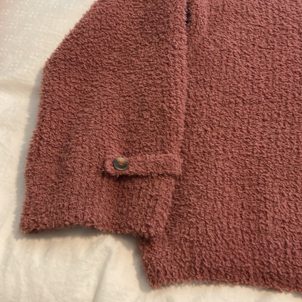 Doe & Rae Oversized Sweater - Picture 5 of 8
